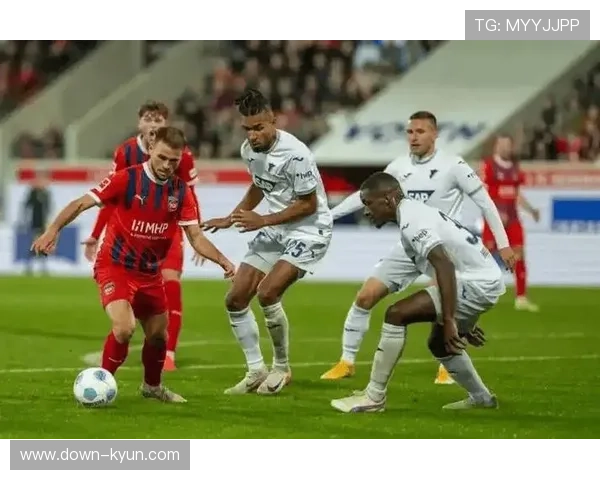 德甲保级区陷入残酷绞杀:科隆与不莱梅同积16分,下轮直接对话定生死