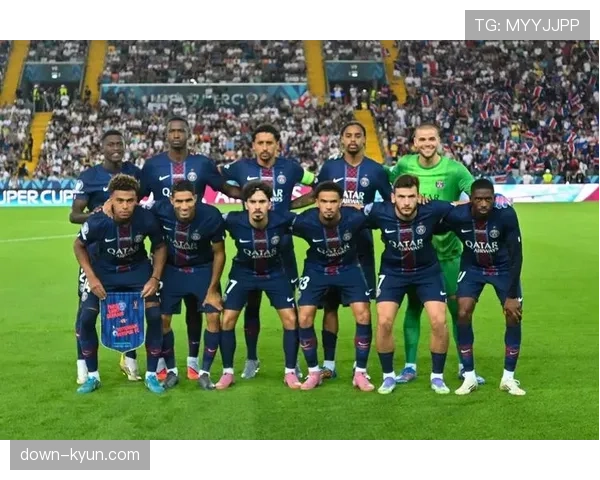 关键瞬间:维罗纳门将后场开大脚直接策动进球,长传战术重回视野